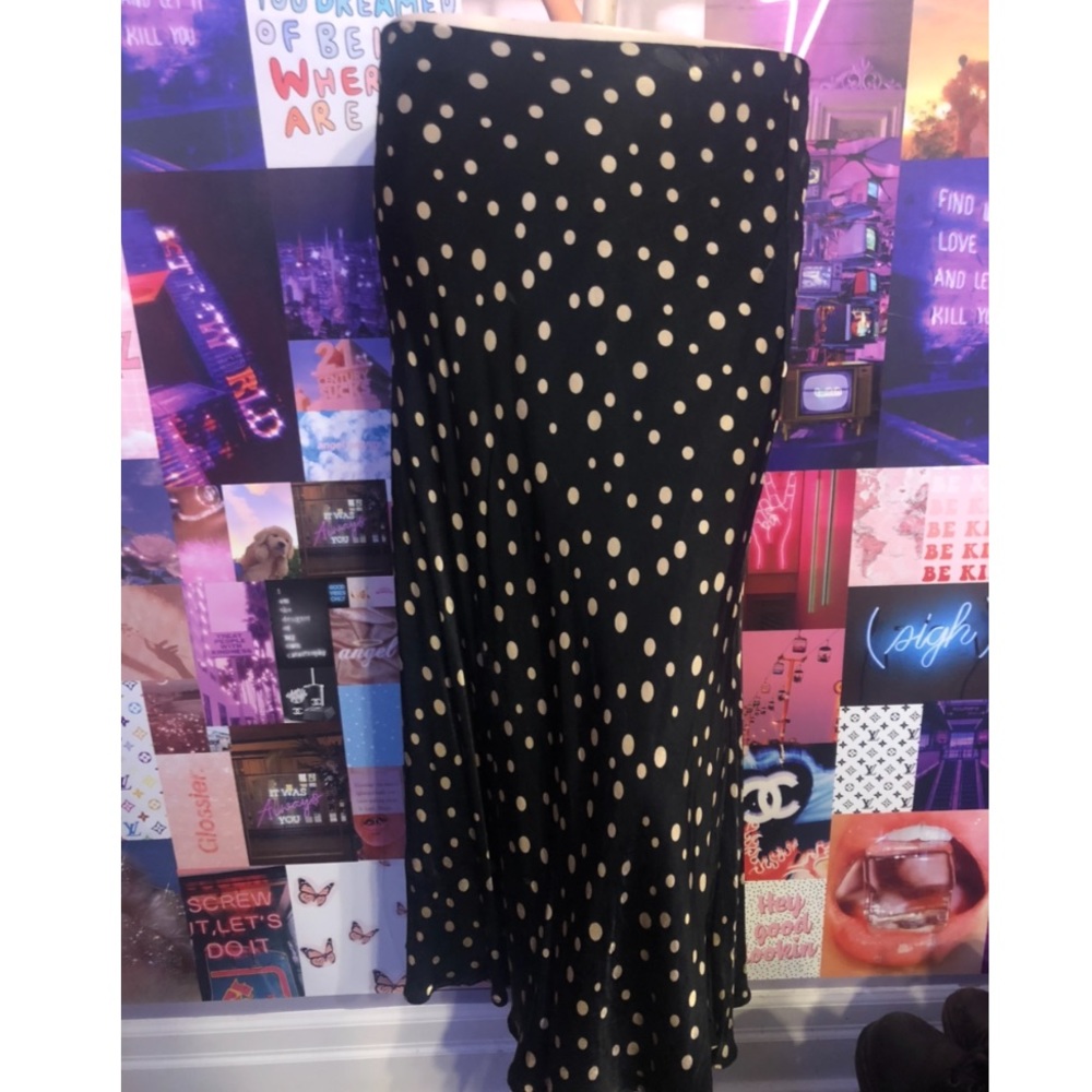 Long skirt
